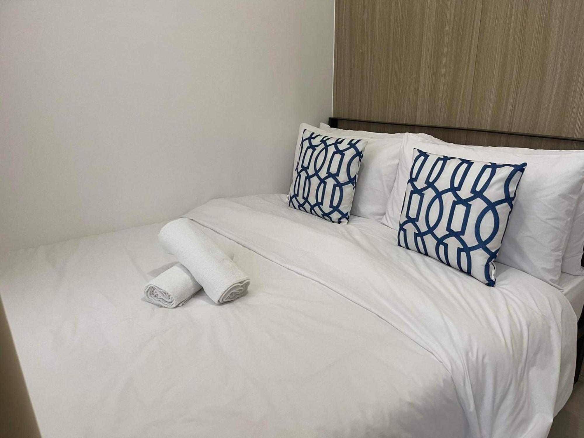 Shore 1 & 3 Residences Moa 1Br With Balcony By Darpm Manila Exteriör bild