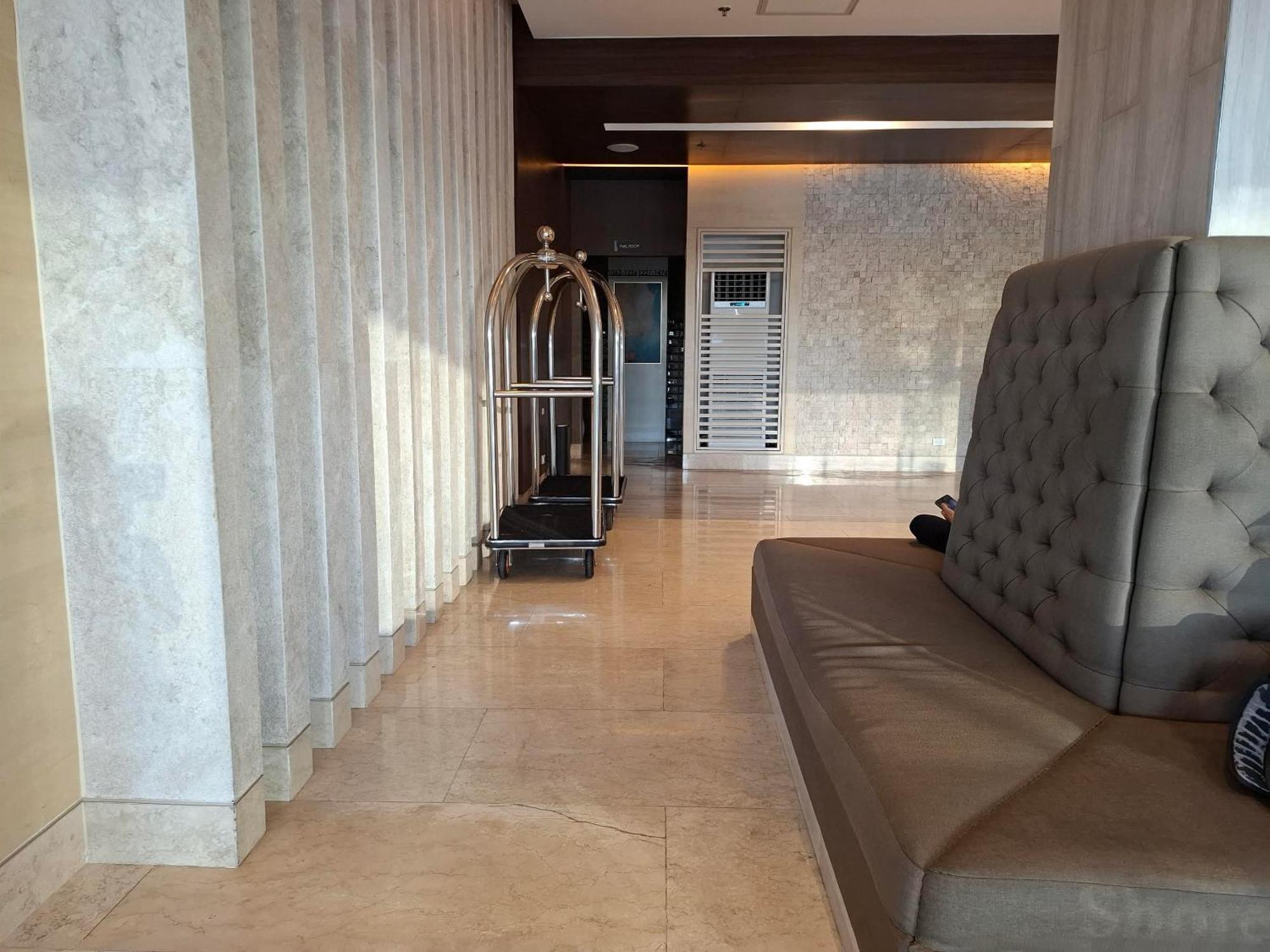 Shore 1 & 3 Residences Moa 1Br With Balcony By Darpm Manila Exteriör bild
