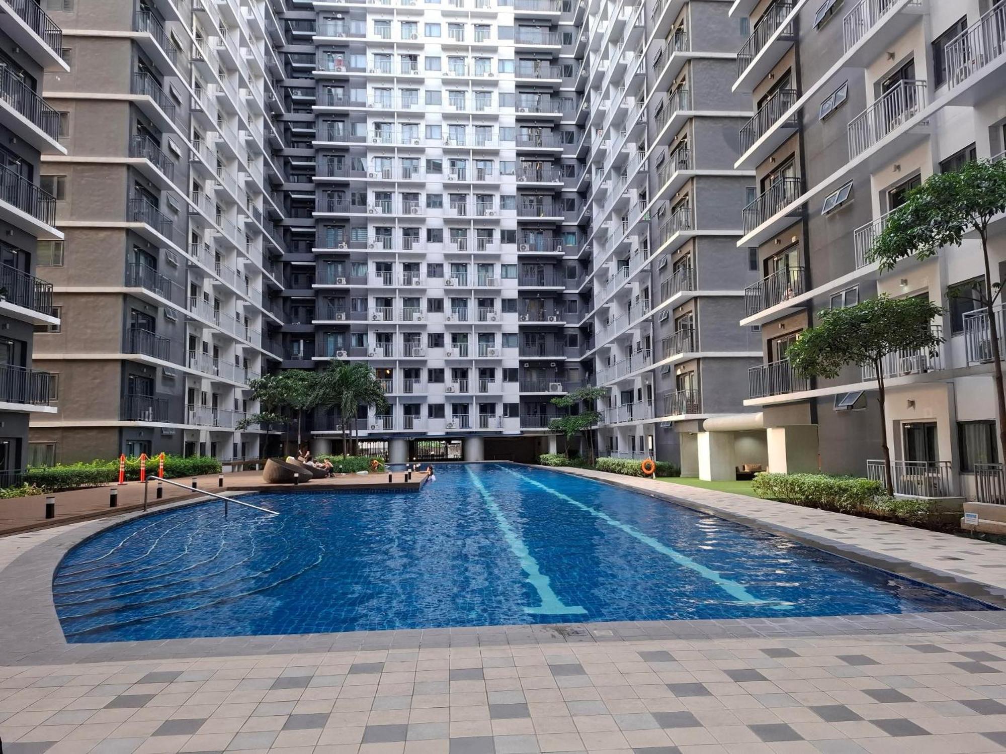 Shore 1 & 3 Residences Moa 1Br With Balcony By Darpm Manila Exteriör bild